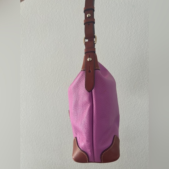 Dooney & Bourke Pebbled Leather Shoulder Bag – Pink with Brown Trim- LIKE NEW - Picture 4 of 14